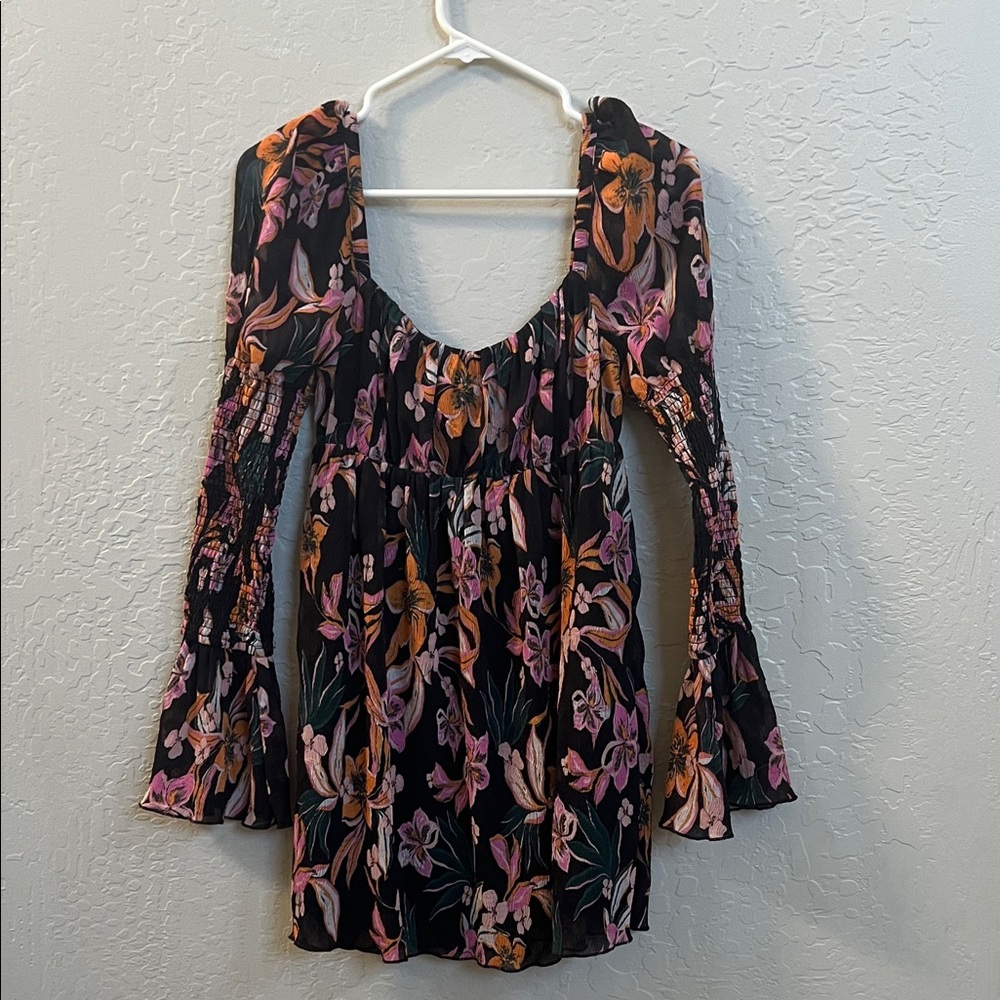 House of Harlow 1960 Black and Pink Floral Dress